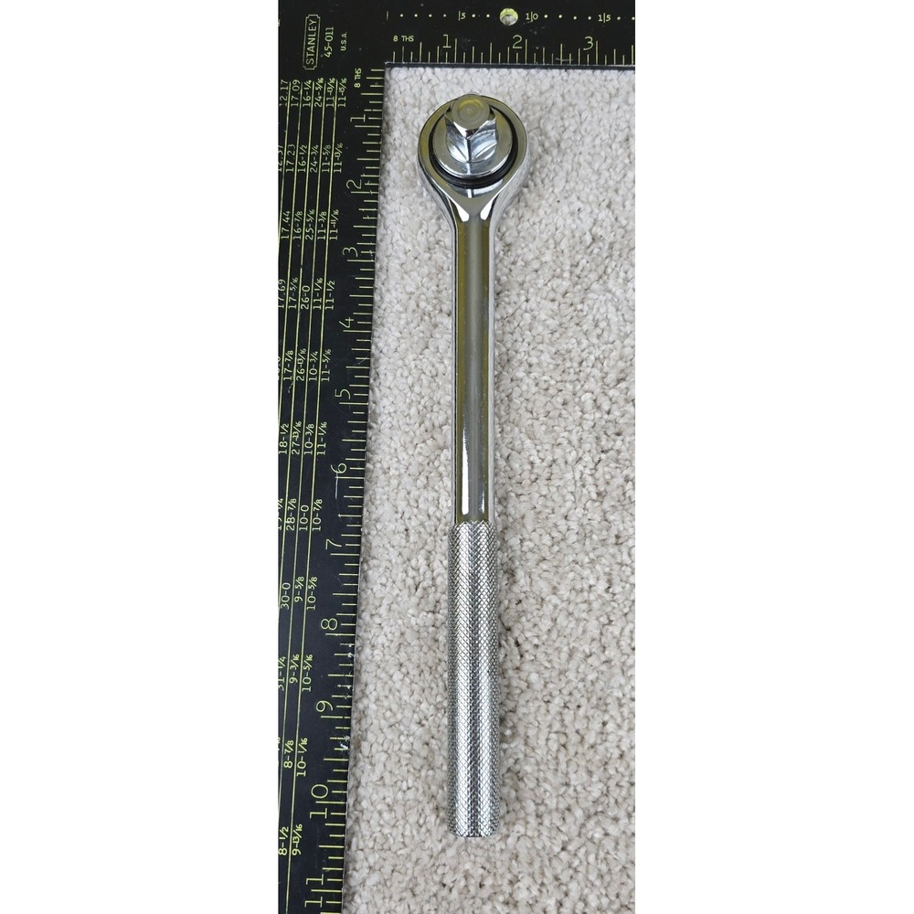 Unbranded‎ Ratchet Wrench Silver Chrome Knurled Grip 1/2 Inch Drive